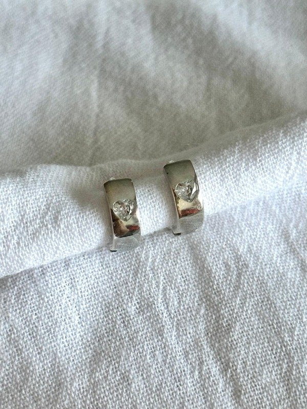 Argollitas Cubic Corazón (PAR)